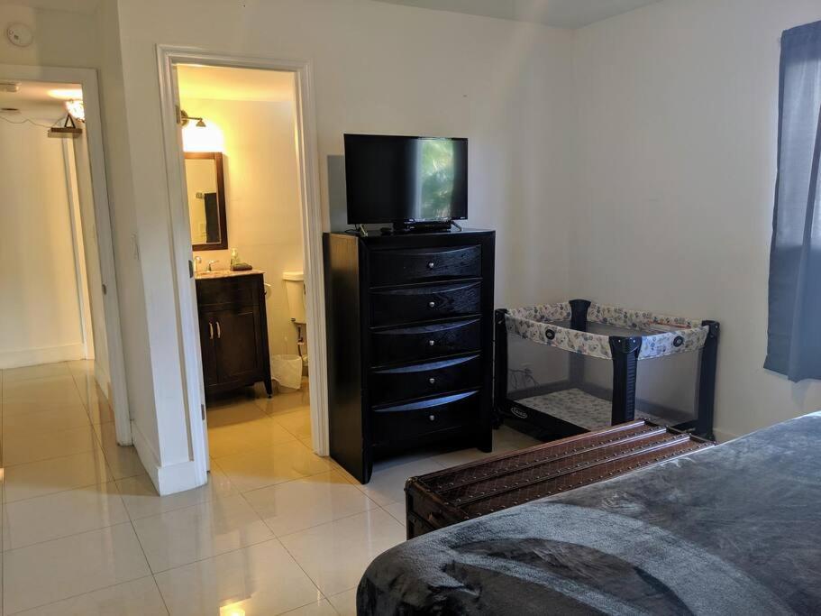 A1 - Endless Summer Vacation Rentals - Affordable Luxury Near Downtown Fort Lauderdale Exterior photo