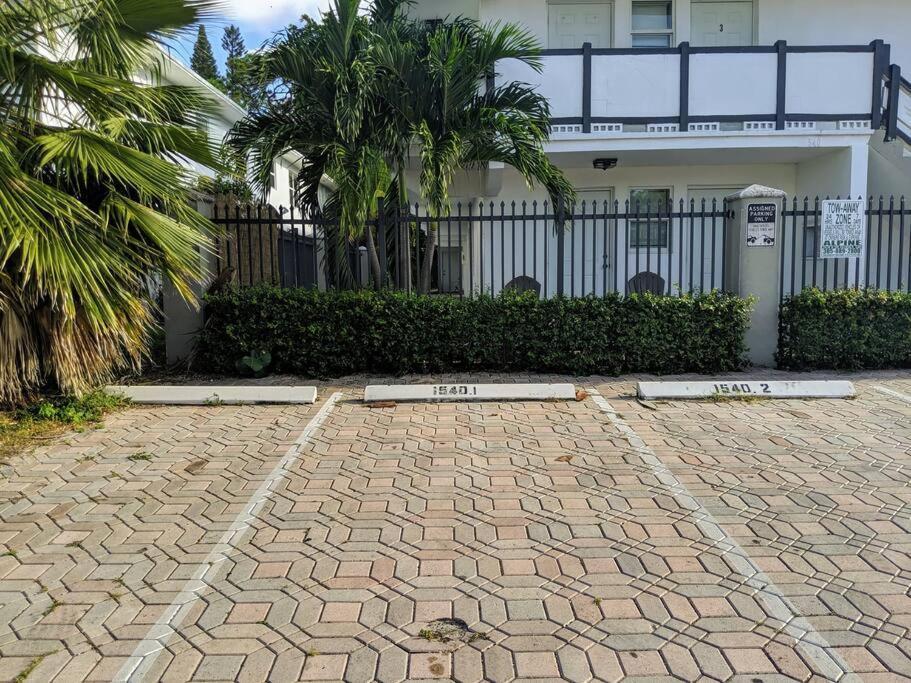 A1 - Endless Summer Vacation Rentals - Affordable Luxury Near Downtown Fort Lauderdale Exterior photo