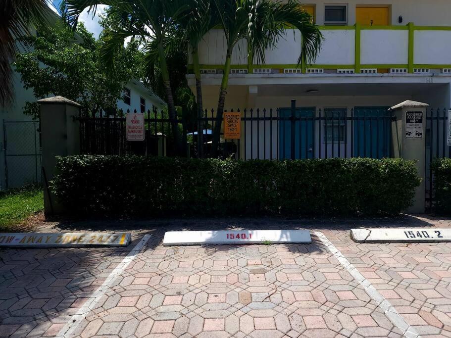 A1 - Endless Summer Vacation Rentals - Affordable Luxury Near Downtown Fort Lauderdale Exterior photo