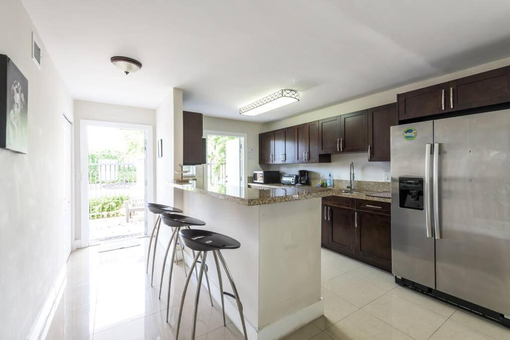 A1 - Endless Summer Vacation Rentals - Affordable Luxury Near Downtown Fort Lauderdale Exterior photo